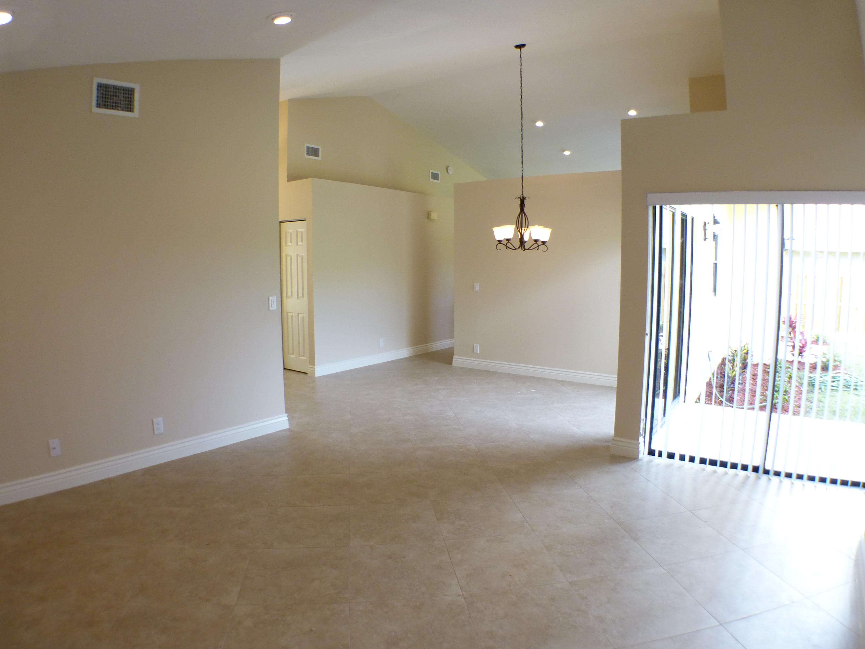 22496 Swordfish Drive Boca Raton, FL 33428 - Photo 21 of 26 P1030420