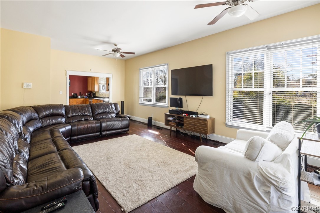 825 Spring Street Richmond, VA 23220 - Photo 4 of 21 Gallery Image 4