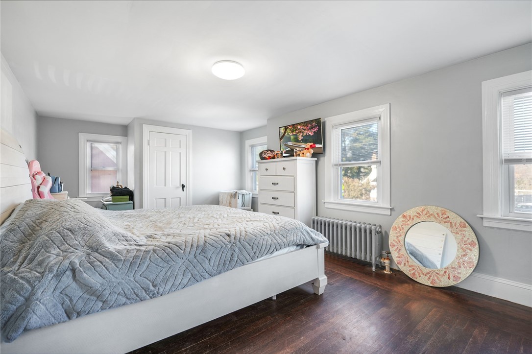 652 Main Avenue Warwick, RI 02886 - Photo 14 of 25