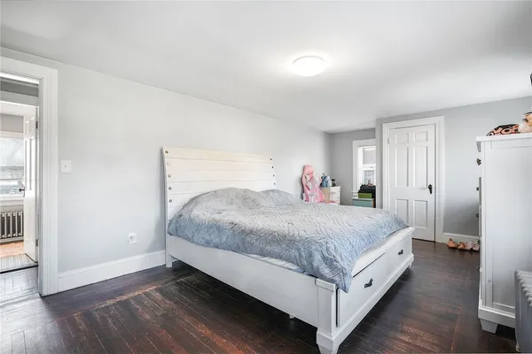 $349,900 | 652 Main Avenue, Warwick, RI 02886