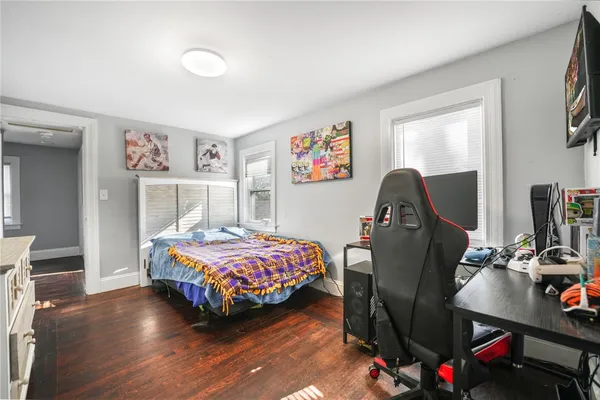 $349,900 | 652 Main Avenue, Warwick, RI 02886