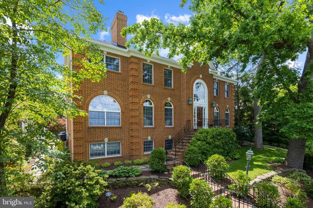 $1,795,000 | 2214 King Street, Alexandria, VA 22301