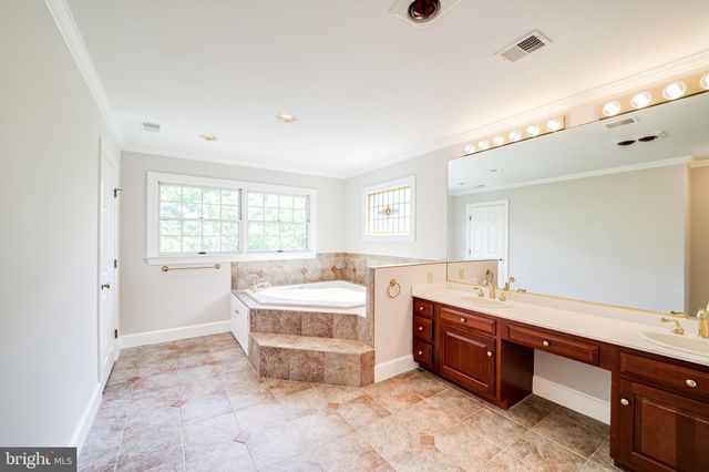 $1,795,000 | 2214 King Street, Alexandria, VA 22301