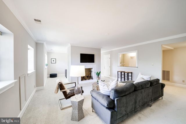 $1,795,000 | 2214 King Street, Alexandria, VA 22301