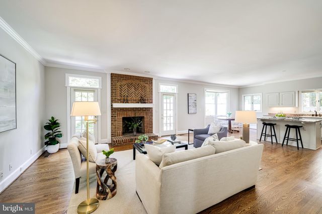 $1,795,000 | 2214 King Street, Alexandria, VA 22301