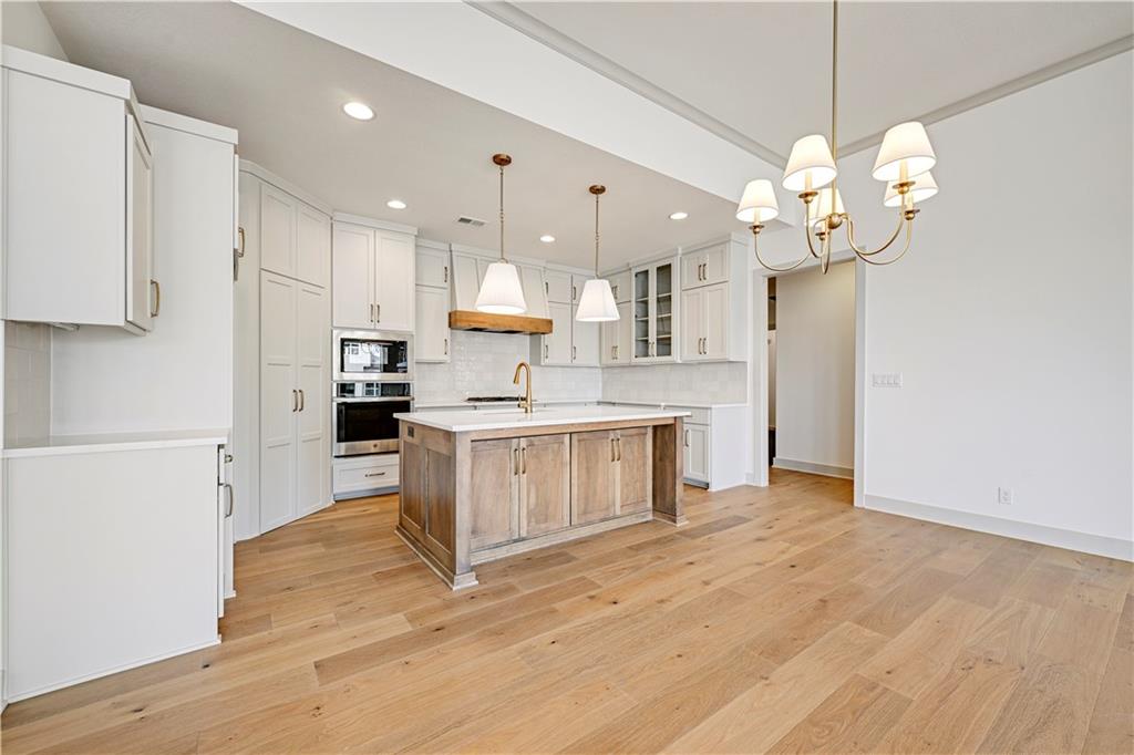 8175 Roundtree Street Lenexa, KS 66220 - Photo 26 of 31