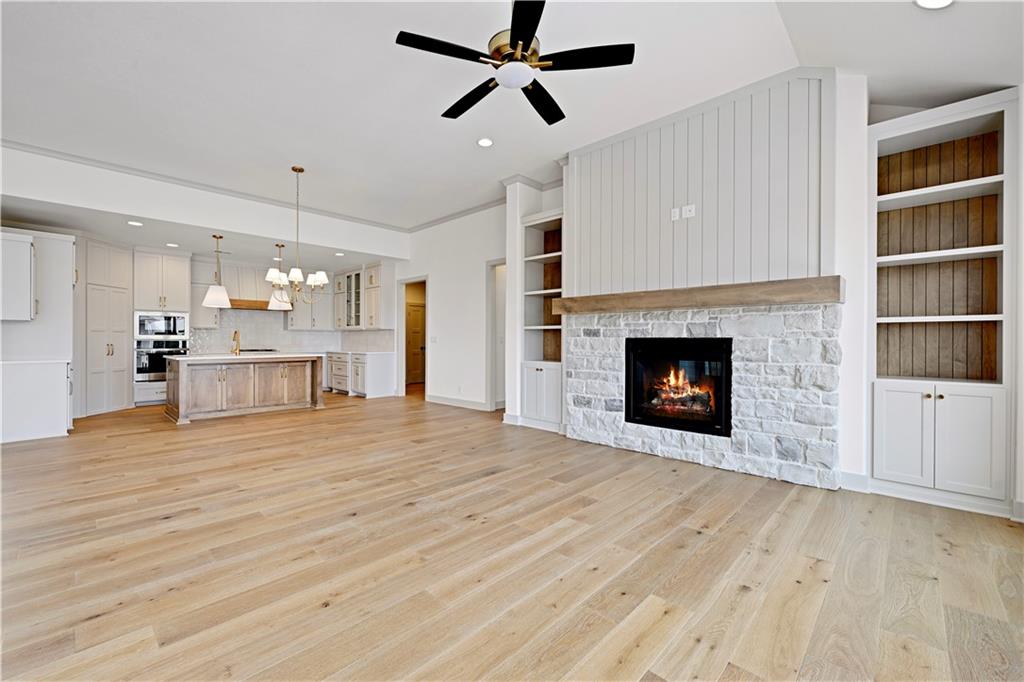 8175 Roundtree Street Lenexa, KS 66220 - Photo 29 of 31