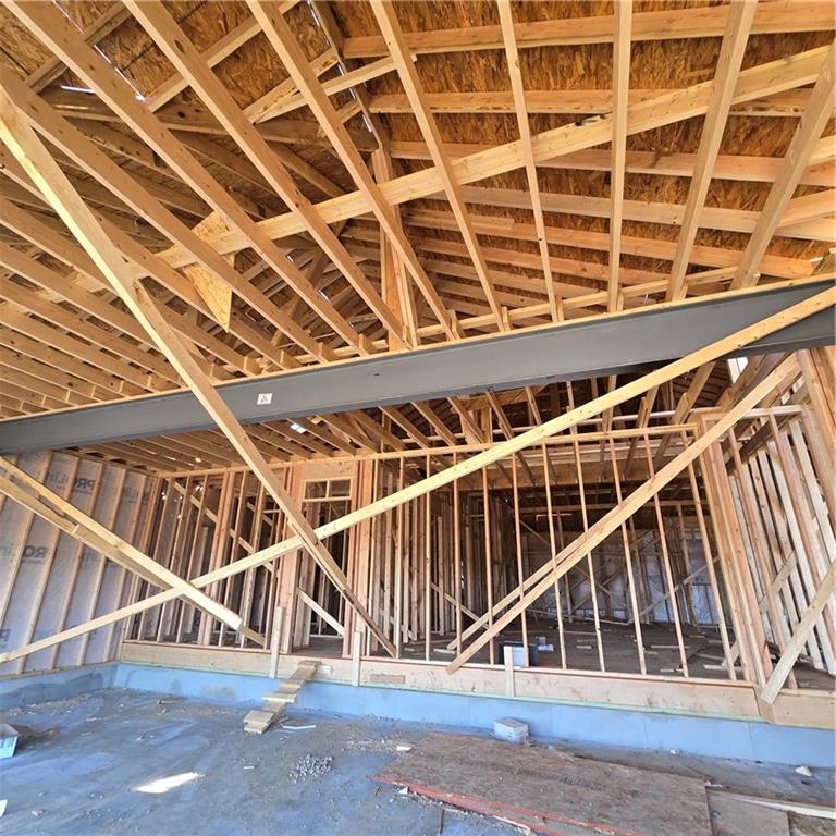 8175 Roundtree Street Lenexa, KS 66220 - Photo 4 of 31