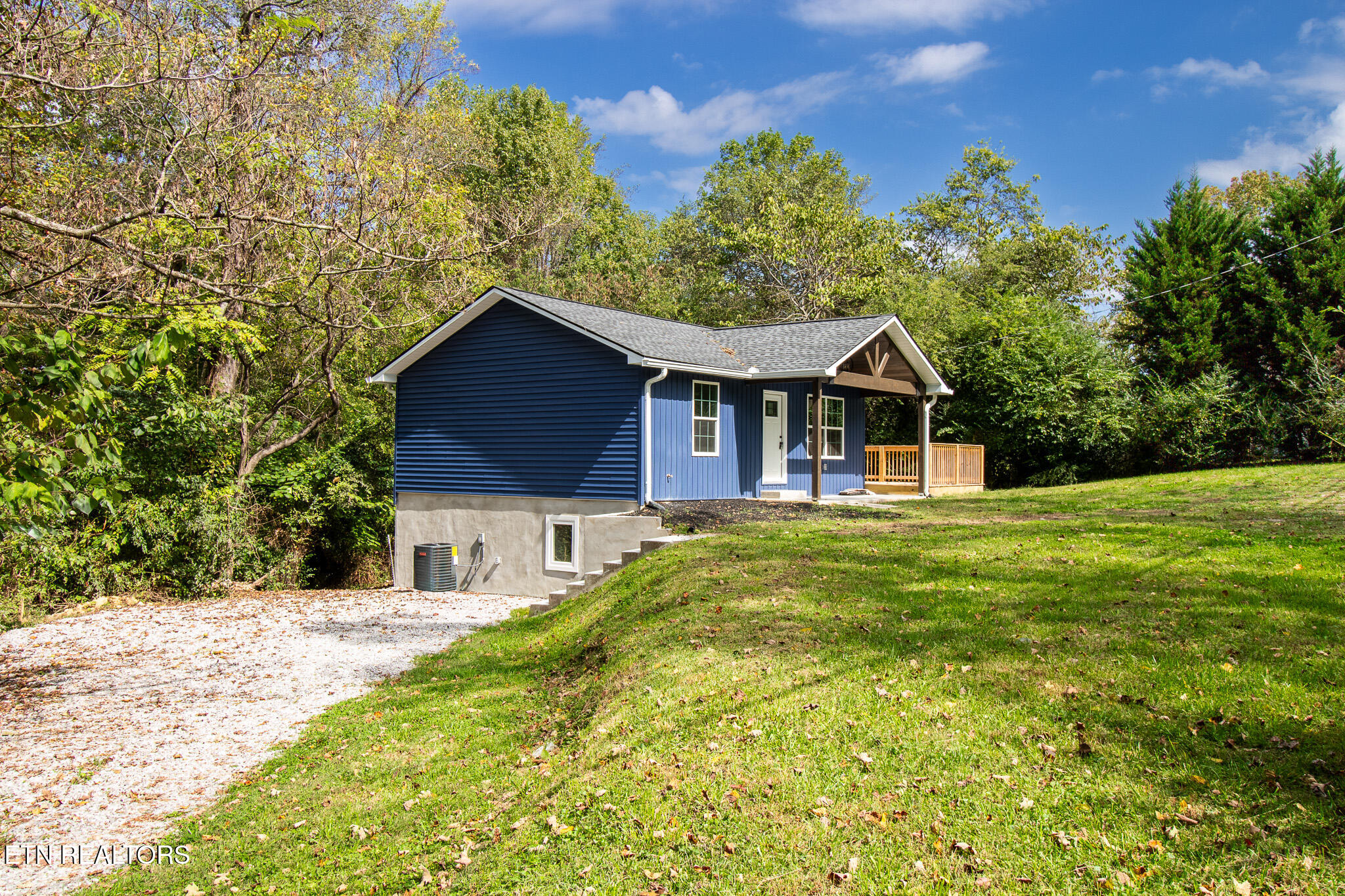 301 Emory Heights Road Harriman, TN 37748 - Photo 12 of 50 _MG_2916-HDR