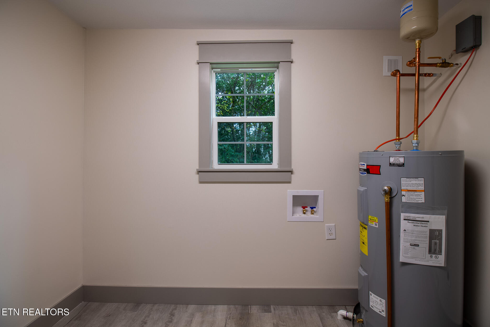 301 Emory Heights Road Harriman, TN 37748 - Photo 25 of 50 _MG_2997-HDR