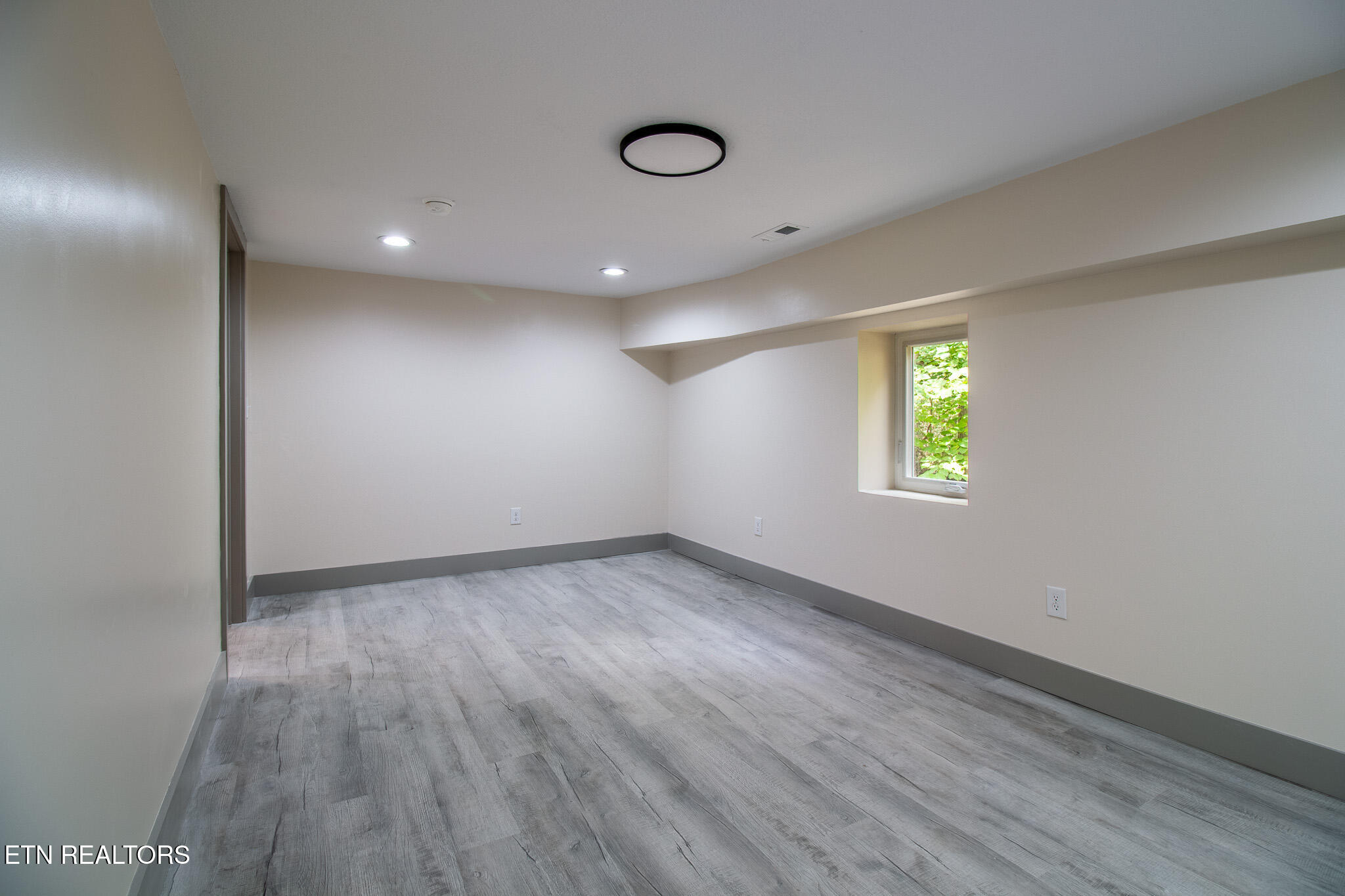 301 Emory Heights Road Harriman, TN 37748 - Photo 38 of 50 _MG_3042-HDR