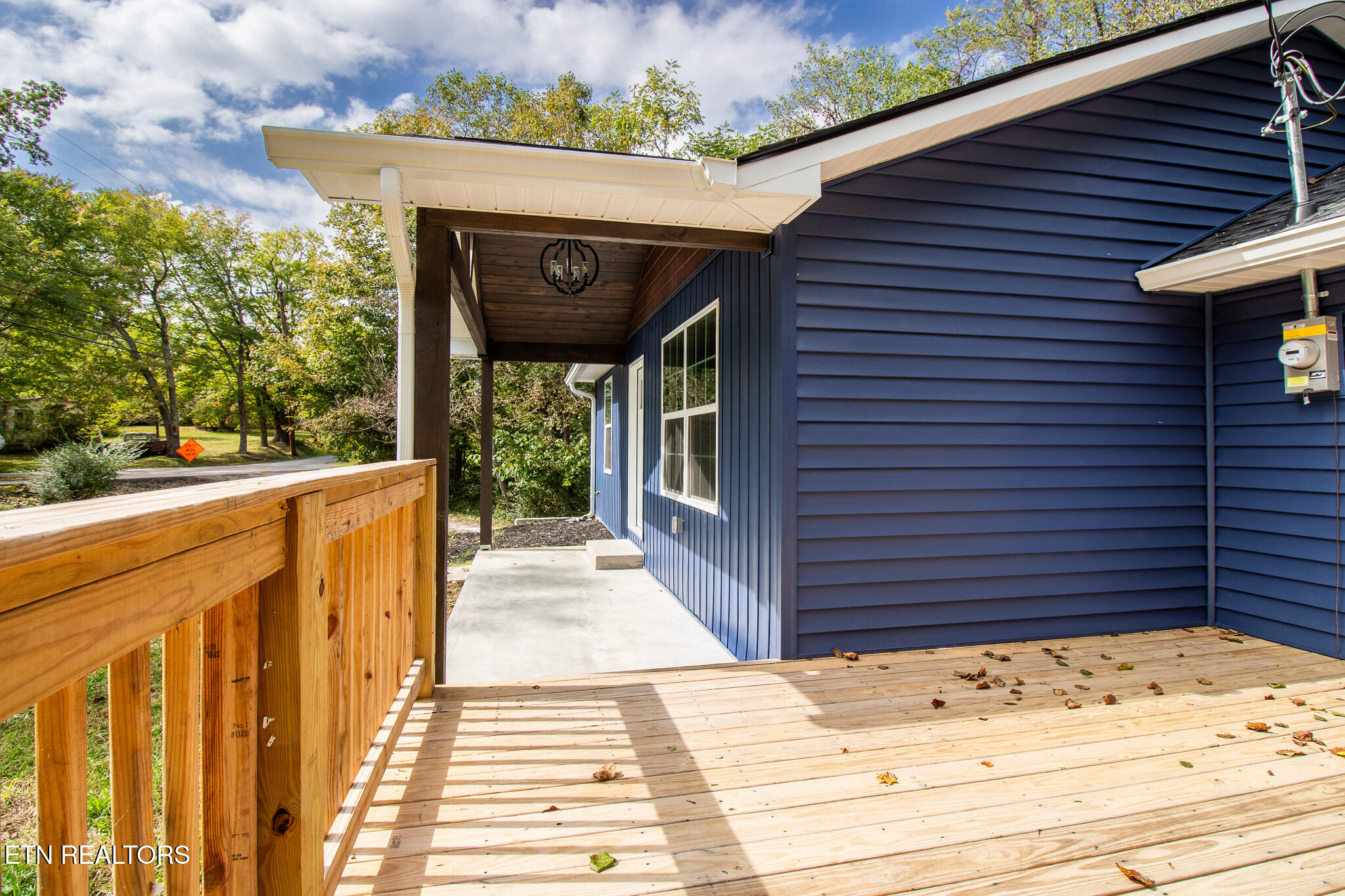 301 Emory Heights Road Harriman, TN 37748 - Photo 6 of 50 _MG_2946-HDR