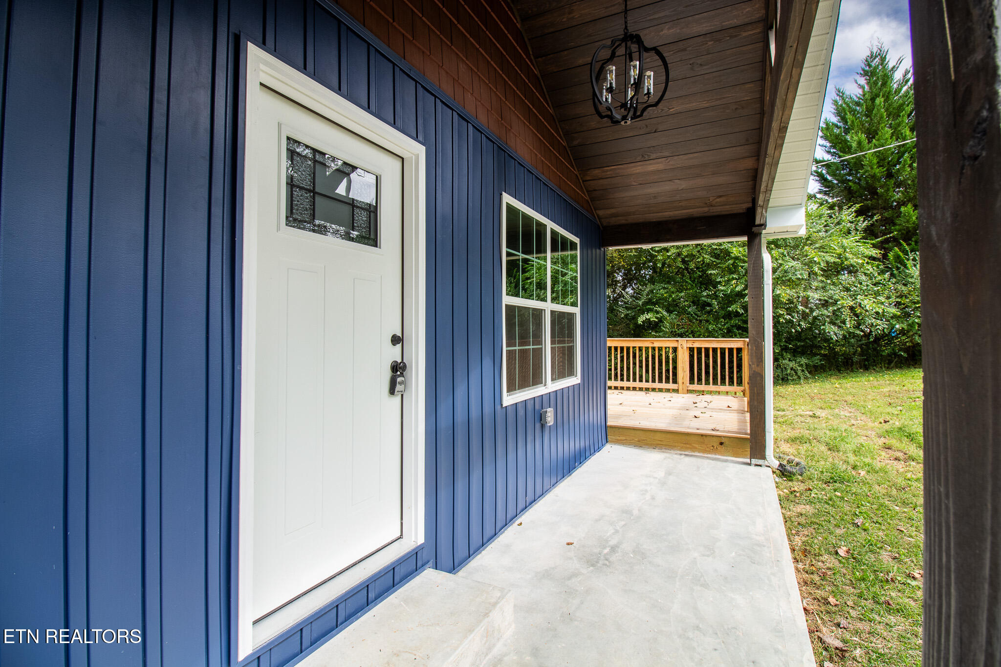 301 Emory Heights Road Harriman, TN 37748 - Photo 9 of 50 _MG_2934-HDR