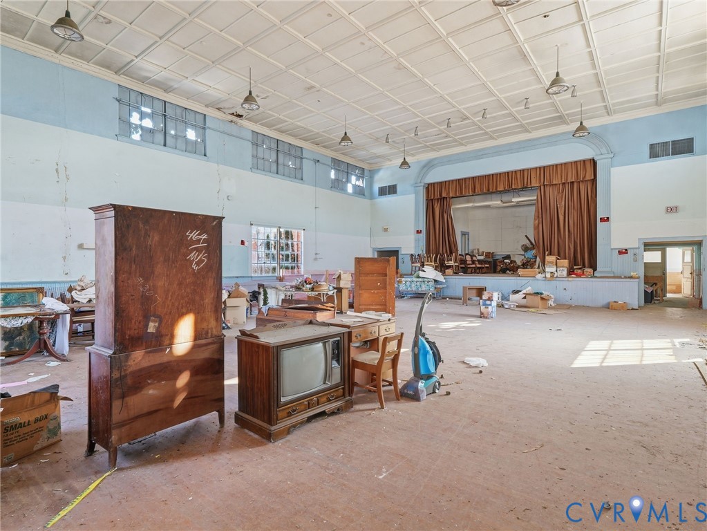 11152 Cross County Road Mineral, VA 23117 - Photo 21 of 29 a view of a storage & utility room