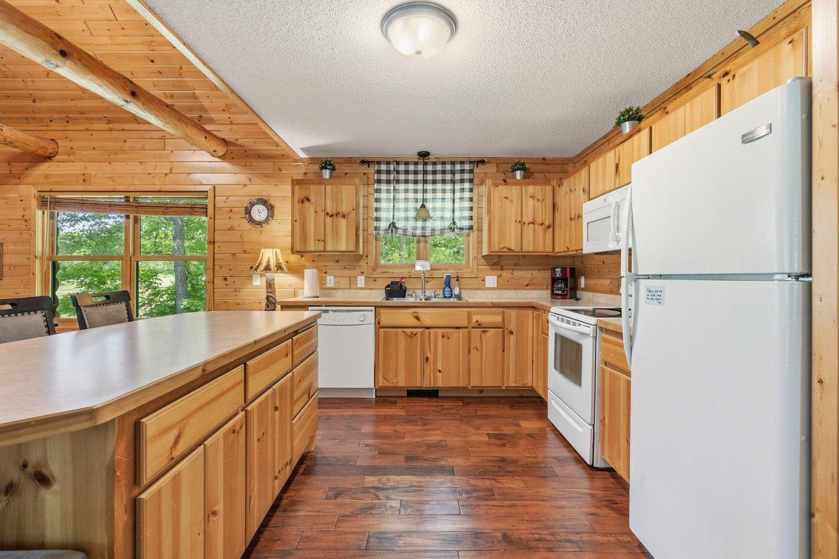 18541 Golf Circle Garrison, MN 56450 - Photo 10 of 36