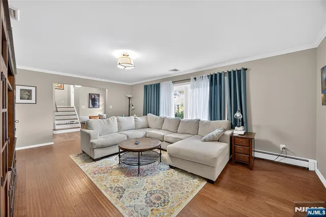 $835,000 | 66 Ridge Road, Hawthorne, NJ 07506