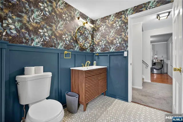 $835,000 | 66 Ridge Road, Hawthorne, NJ 07506