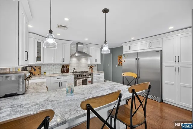 $835,000 | 66 Ridge Road, Hawthorne, NJ 07506