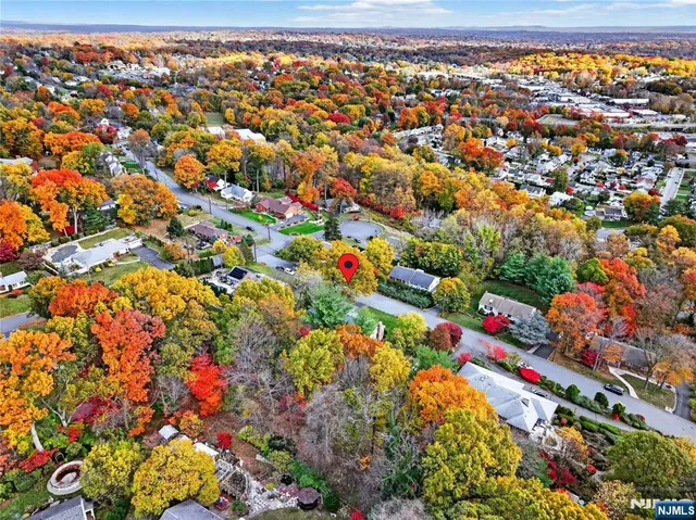 $835,000 | 66 Ridge Road, Hawthorne, NJ 07506