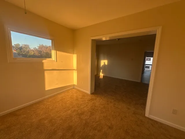 $2,500 | 394 Hollis Street, Unit 1, Framingham, MA 01702