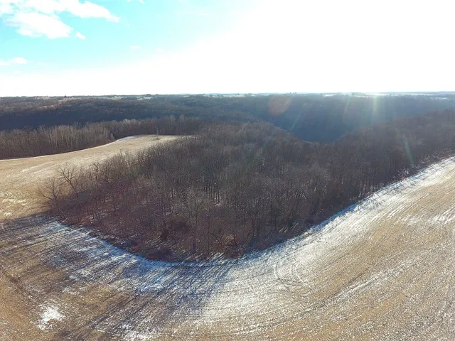 $1,050,000 | 46113 Sand Creek Road, Gays Mills, WI 54631