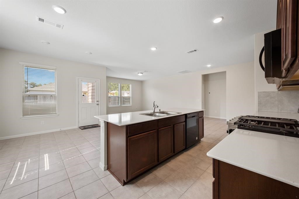 9702 Fairymoss Court Spring, TX 77379 - Photo 15 of 34