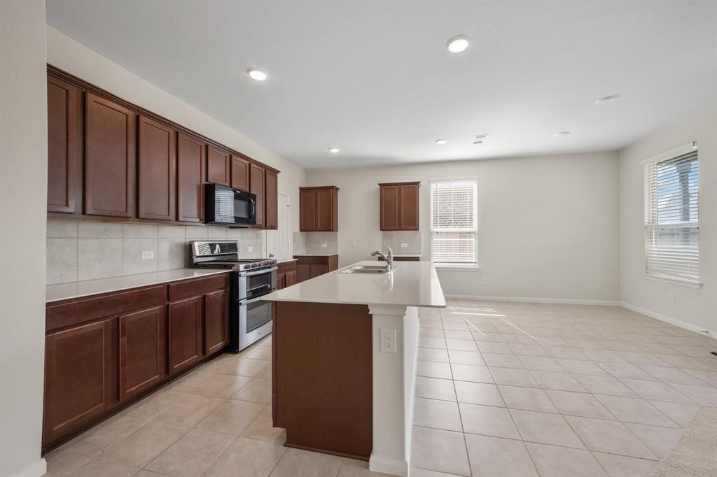 9702 Fairymoss Court Spring, TX 77379 - Photo 16 of 34