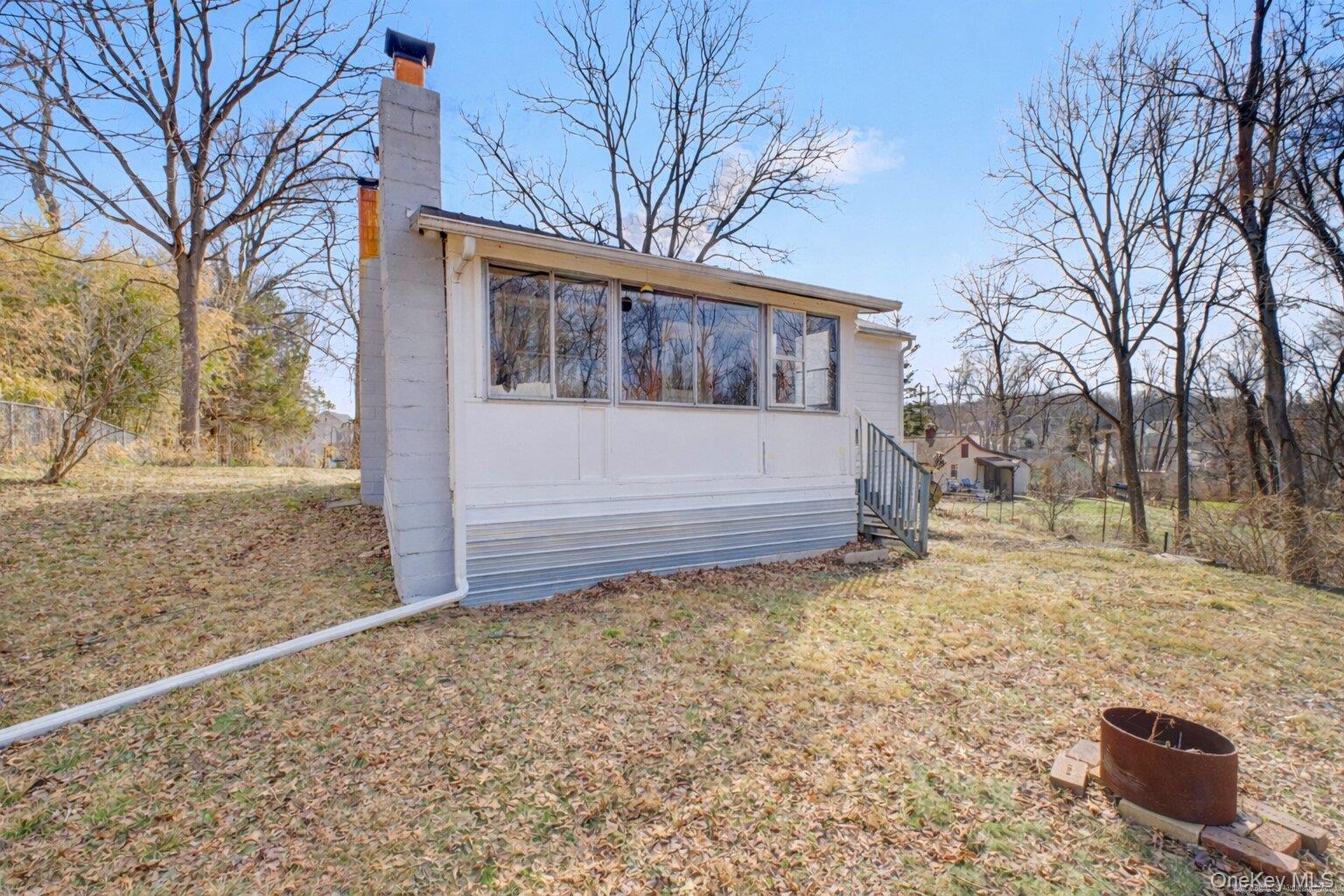 566 Old State Road Wappingers Falls, NY 12590 - Photo 16 of 19