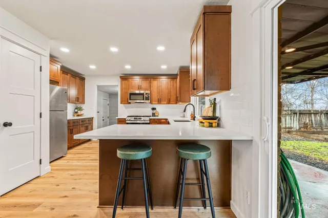 $449,990 | 1715 South 10th Avenue, Caldwell, ID 83605