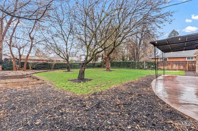 $449,990 | 1715 South 10th Avenue, Caldwell, ID 83605