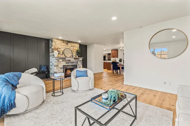 $449,990 | 1715 South 10th Avenue, Caldwell, ID 83605