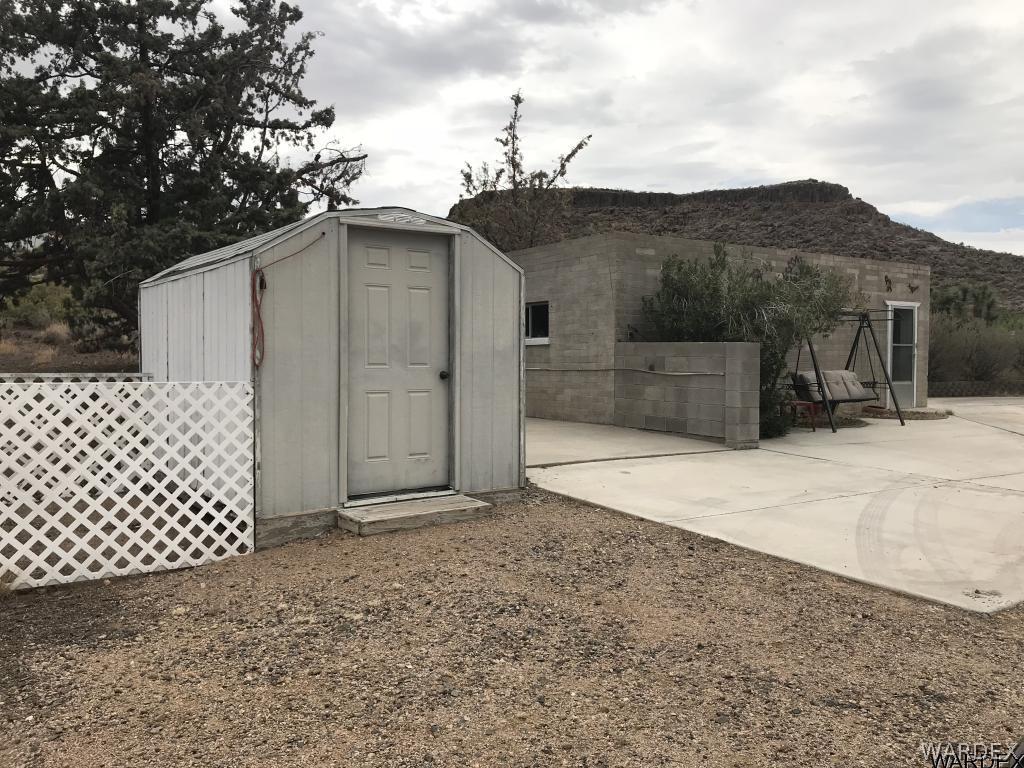 3435 Hodges Road Kingman, AZ 86409 - Photo 4 of 34 Storage Shed