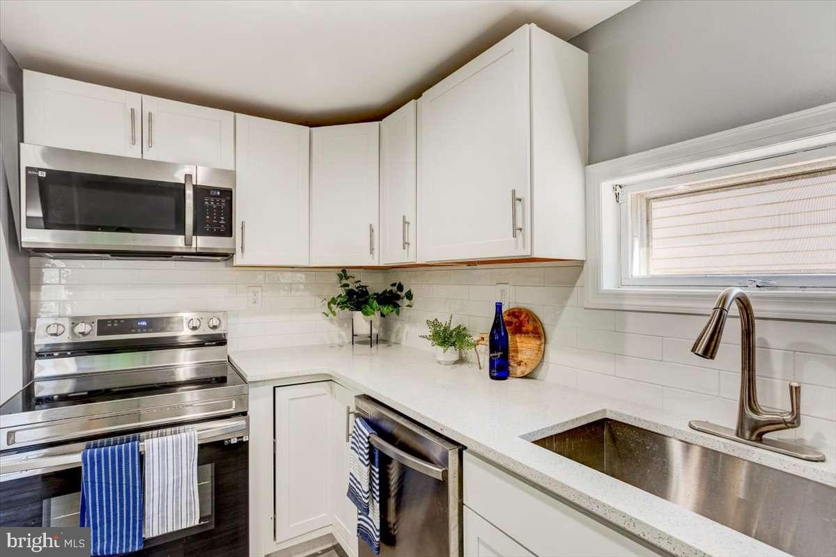 2737 Cedar Run Road Lebanon, PA 17046 - Photo 10 of 22 Gallery Image 10