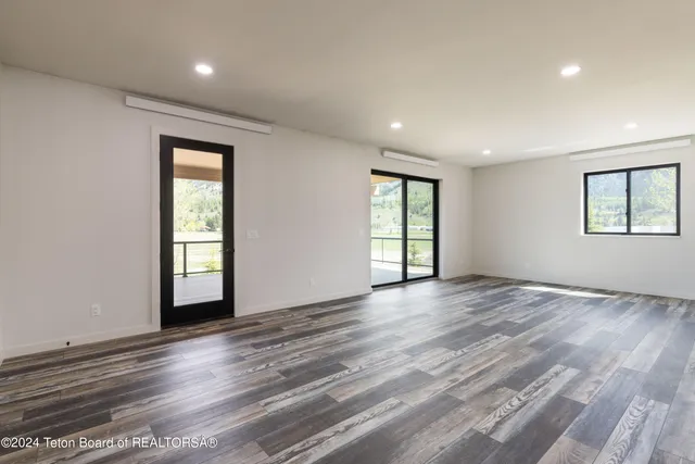 $1,999,000 | 47 Village Lane, Alpine, WY 83128