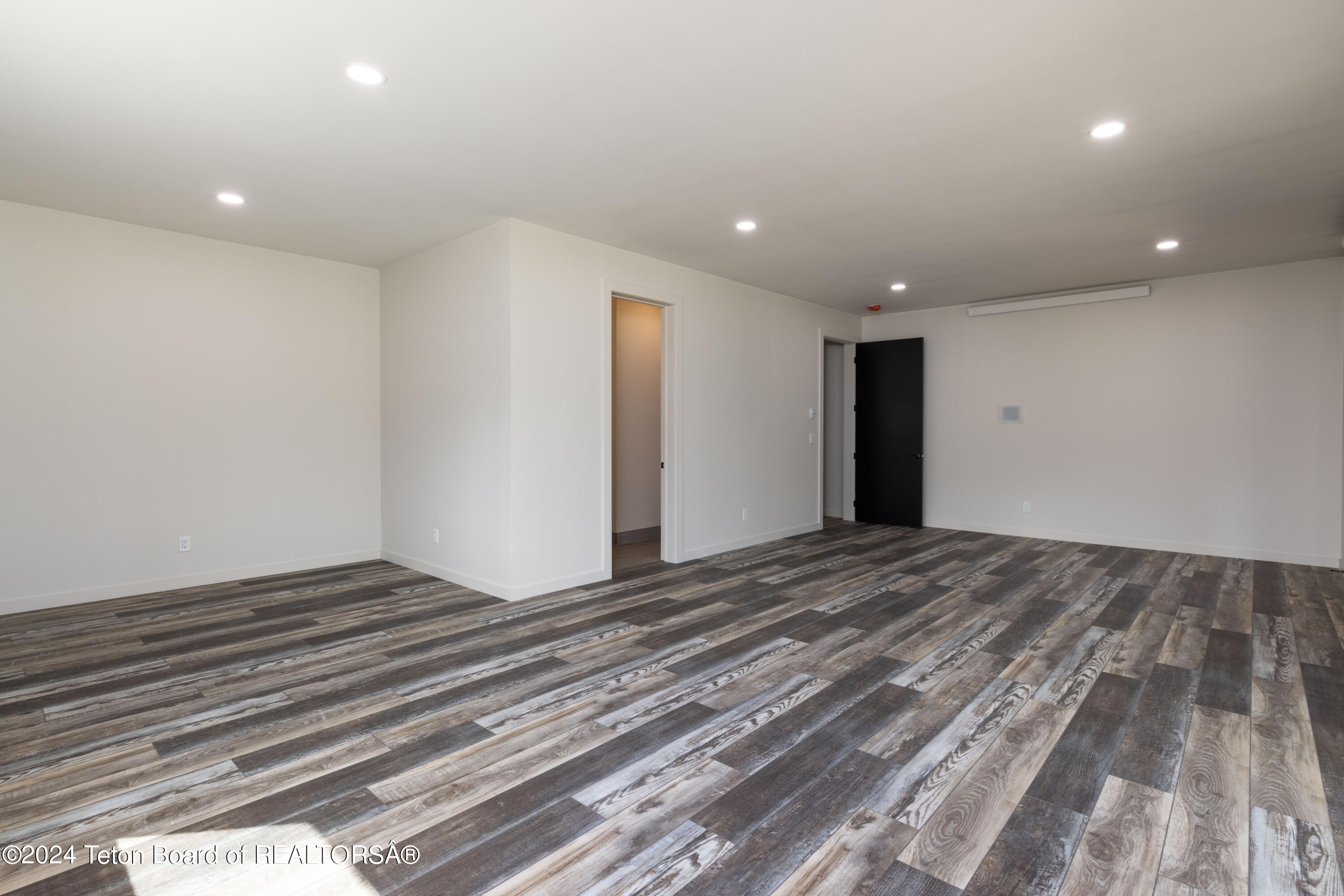 47 Village Lane Alpine, WY 83128 - Photo 13 of 20 Web 47 Alpine Village Loop-11