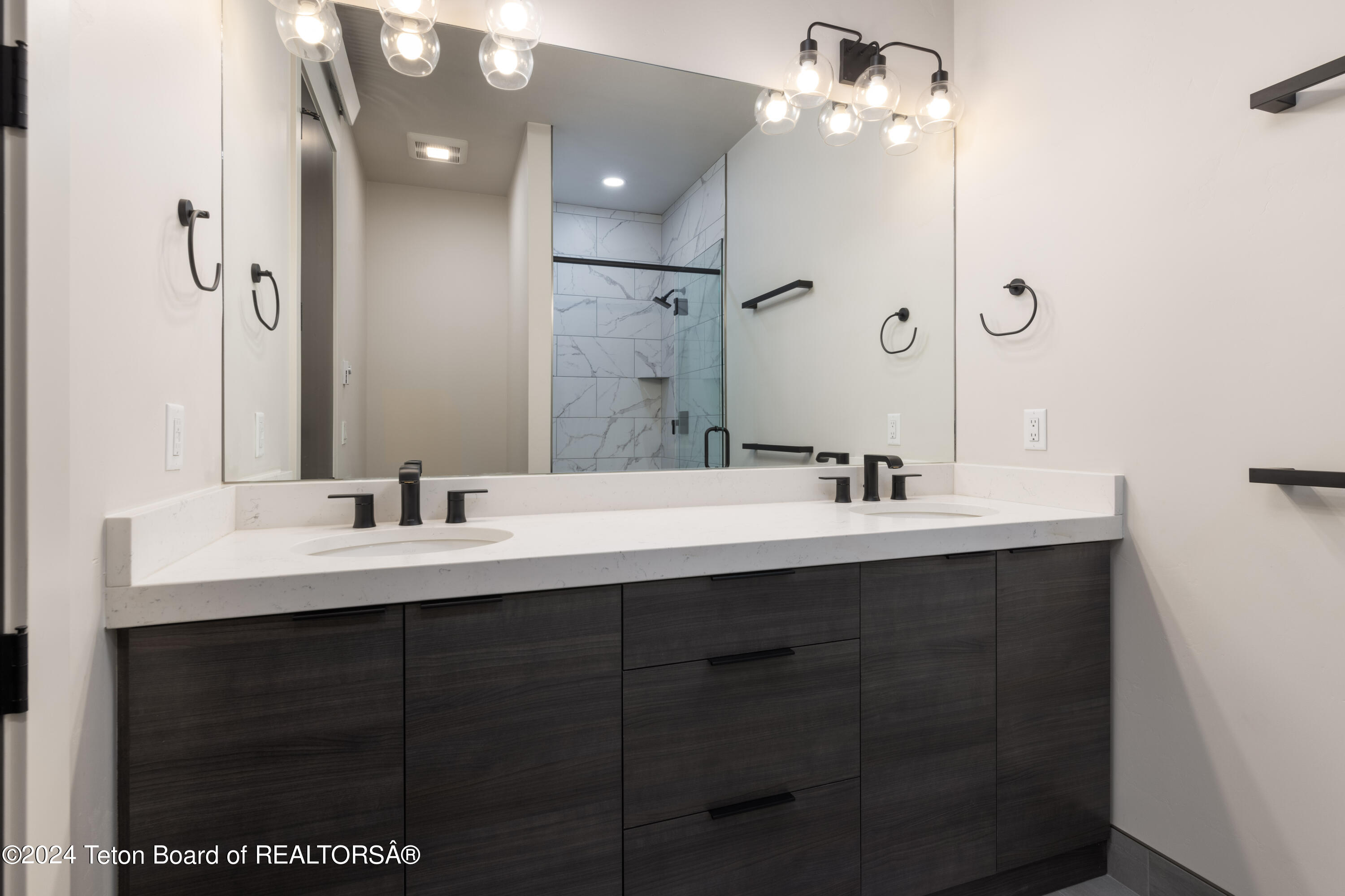 47 Village Lane Alpine, WY 83128 - Photo 14 of 20 Web 47 Alpine Village Loop-14