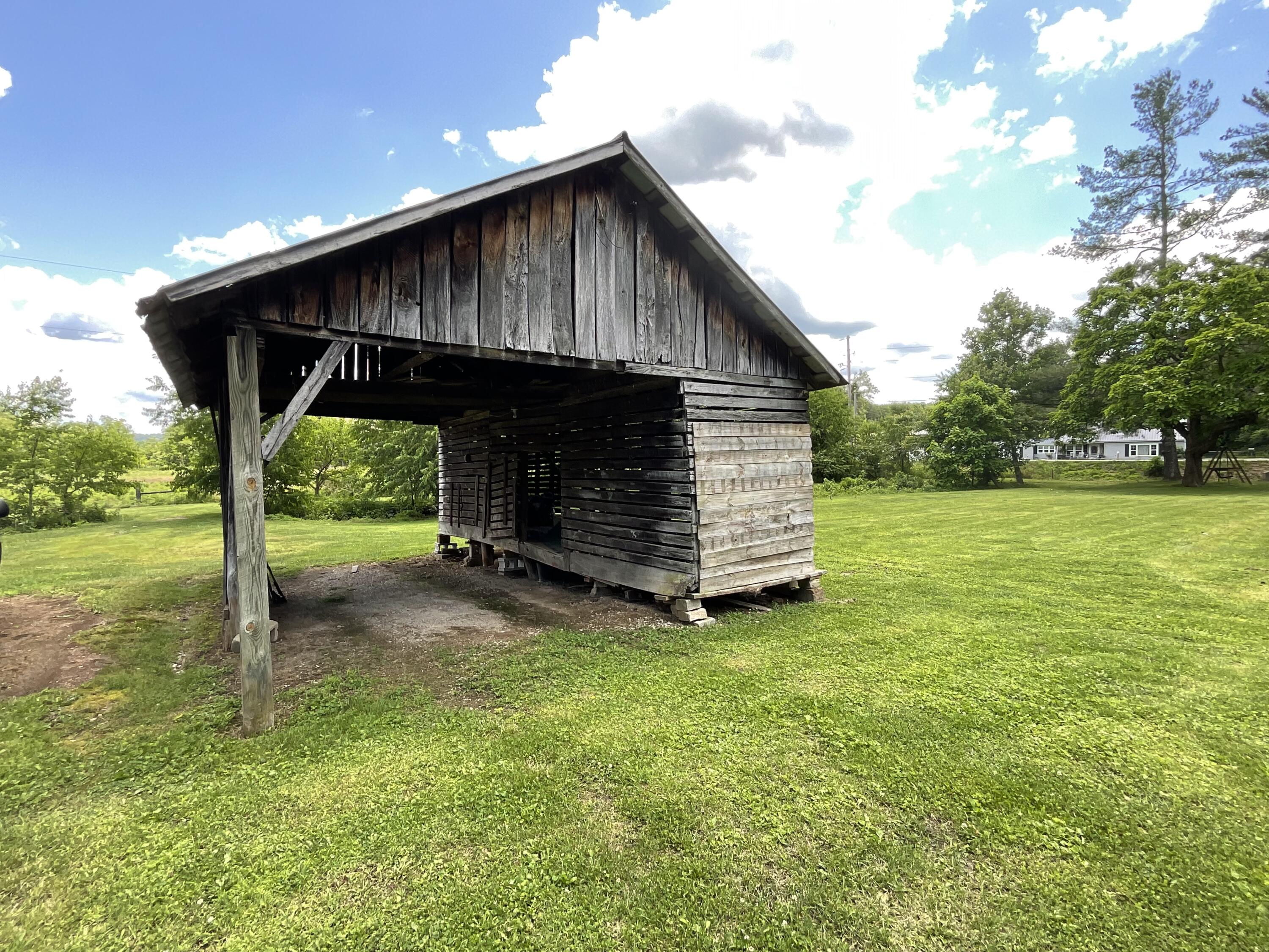 9477 Spencer Road Mount Sterling, KY 40353 - Photo 42 of 52 IMG_3576