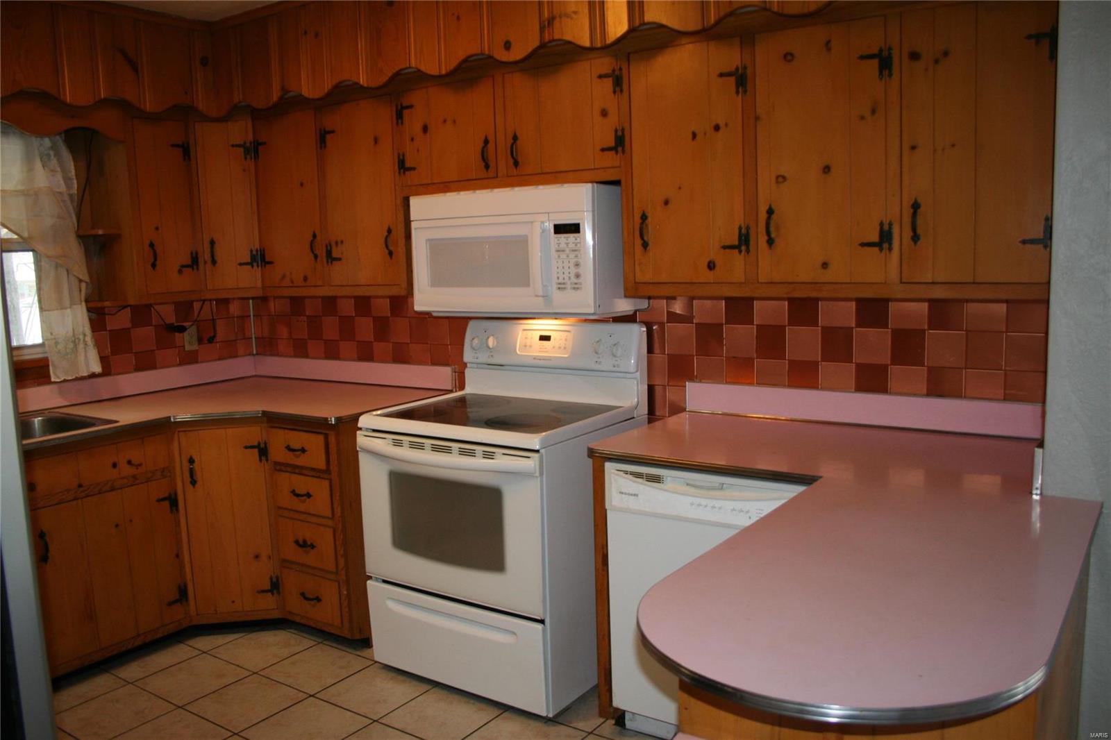 945 Country Club Road Sparta, IL 62286 - Photo 10 of 26