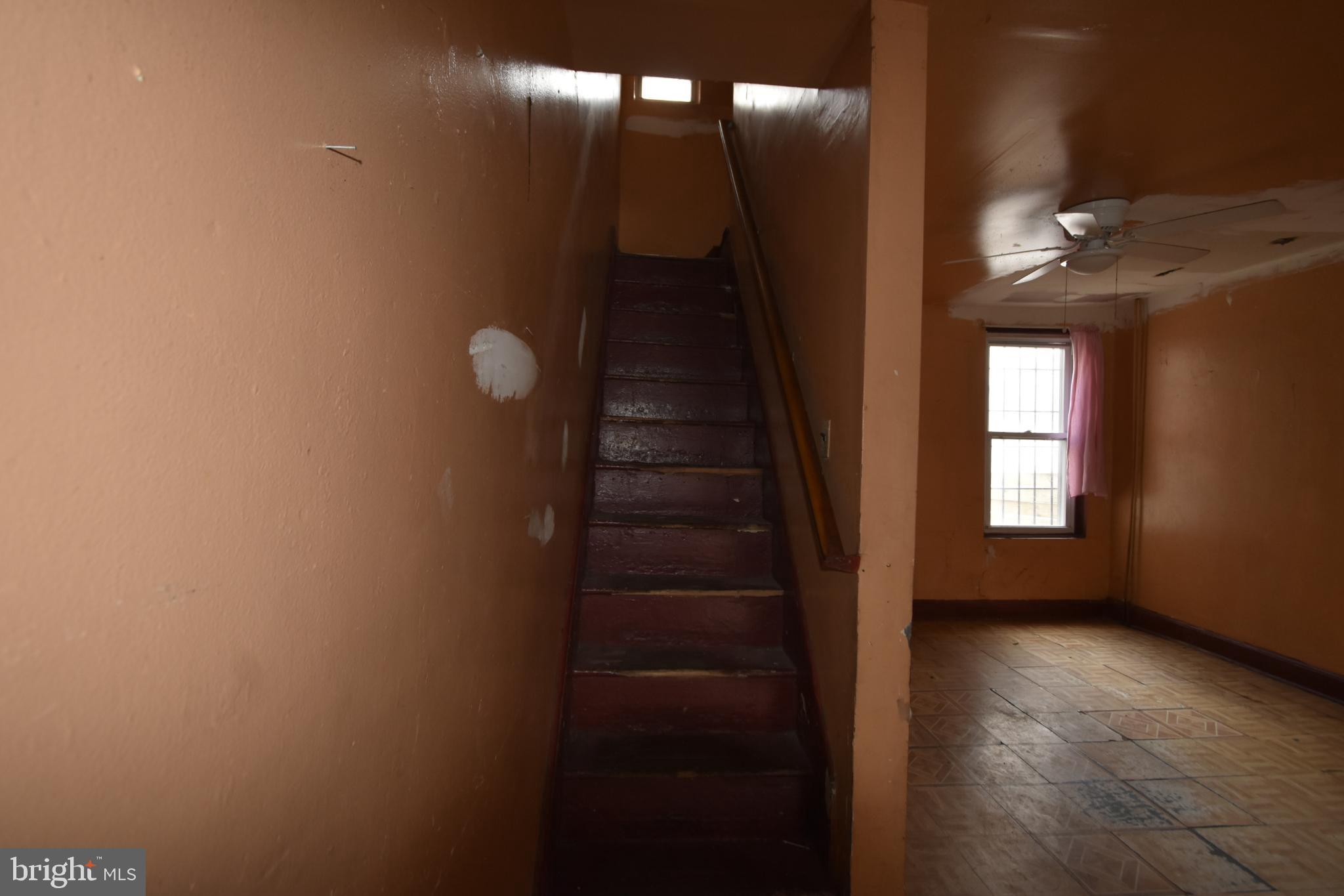 1653 Cadwallader Street Philadelphia, PA 19122 - Photo 17 of 34 a view of entryway