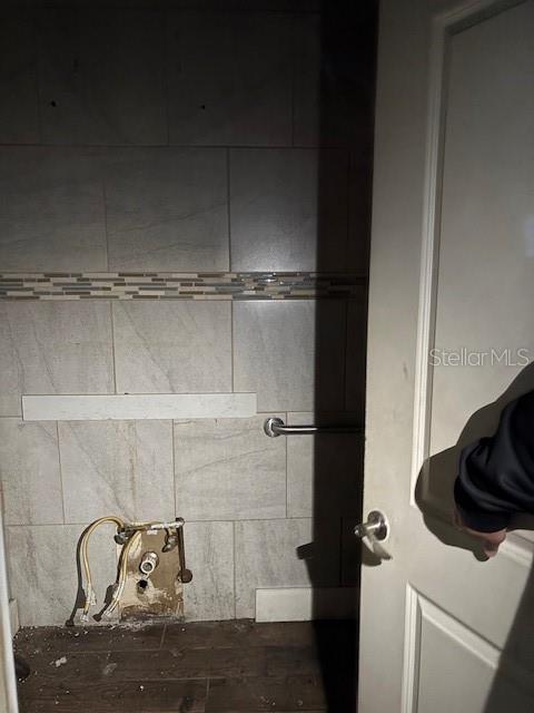 4560 Commercial Way Spring Hill, FL 34606 - Photo 15 of 15 a close view of a sink