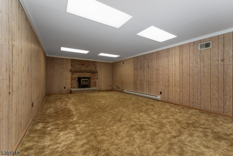 478 Charlestown Road Hampton, NJ 08827 - Photo 25 of 44 a view of an empty room