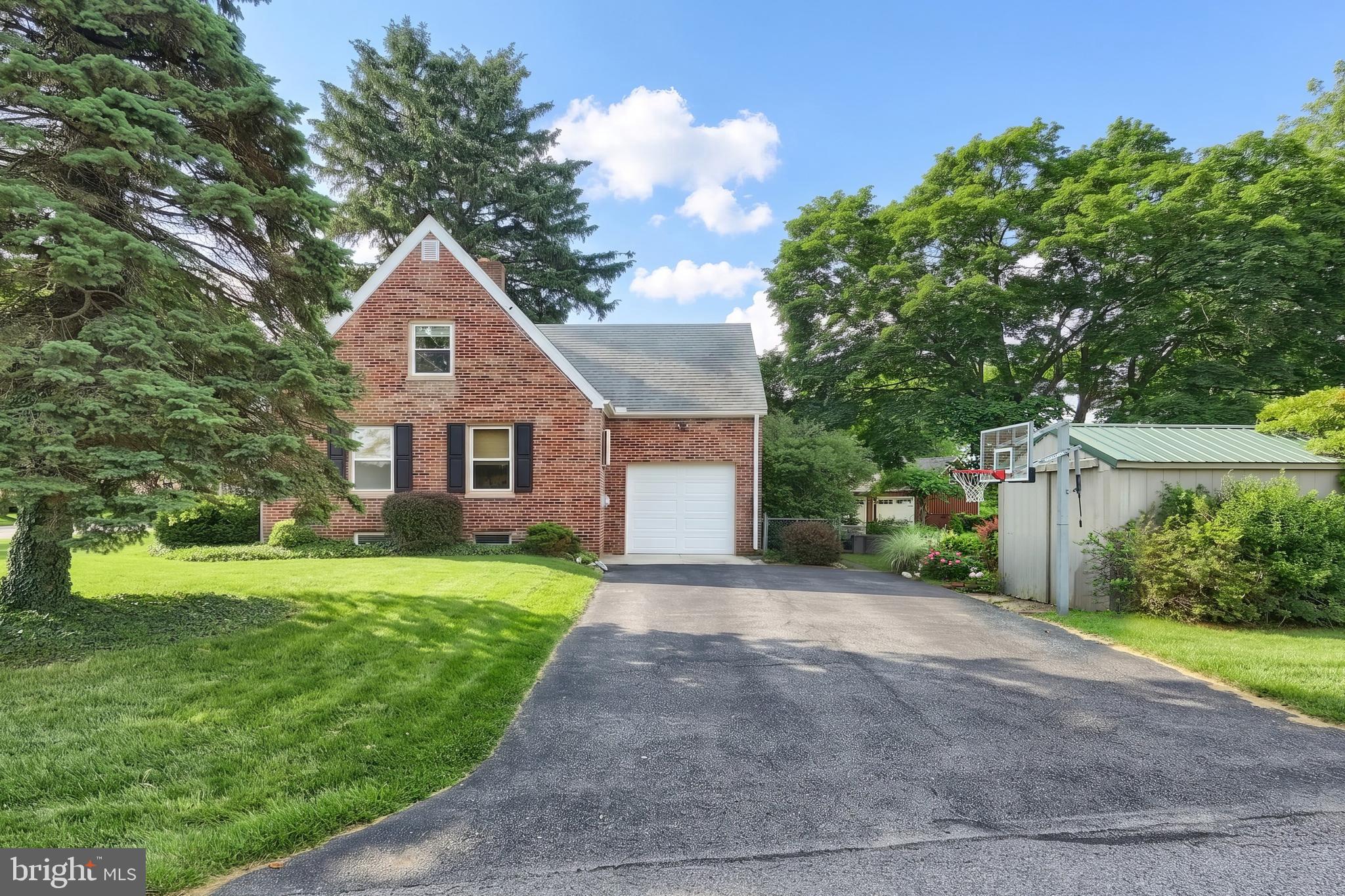 1100 Grandview Road York, PA 17403 - Photo 8 of 48 Gallery Image 8
