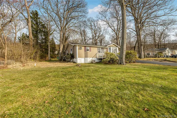 $299,999 | 55 Glenwood Road, Monroe, NY 10950