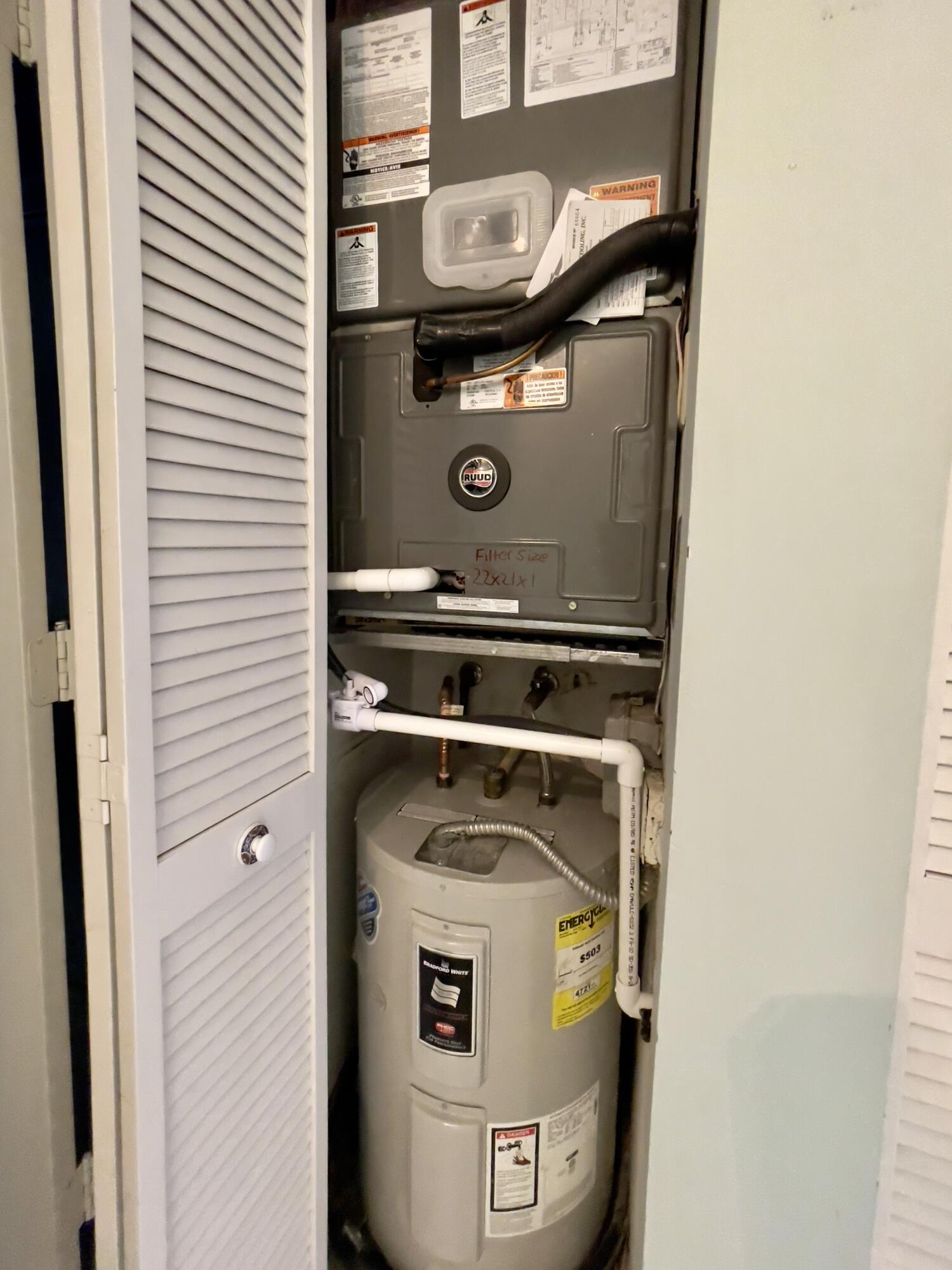 1002 Keystone Drive, Unit B Jupiter, FL 33458 - Photo 25 of 28 2021 Air Handler and Condenser