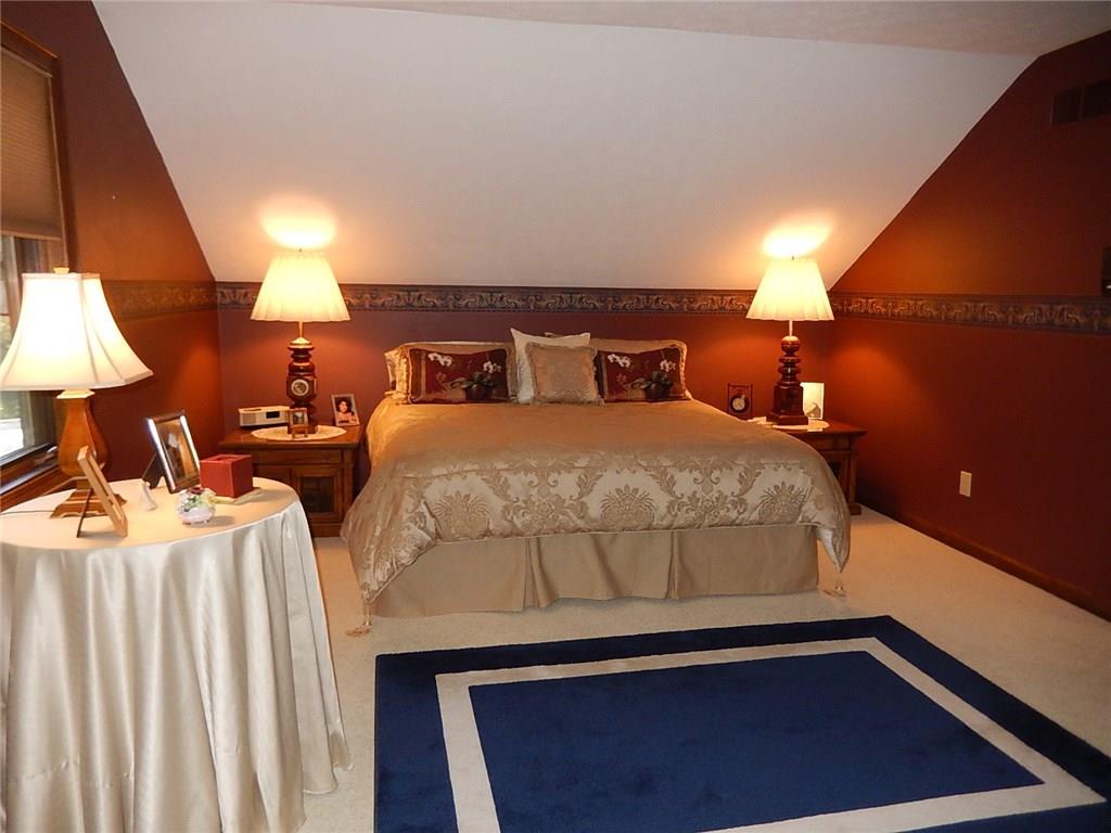 9667 Decatur Drive Indianapolis, IN 46256 - Photo 11 of 25 Gallery Image 11