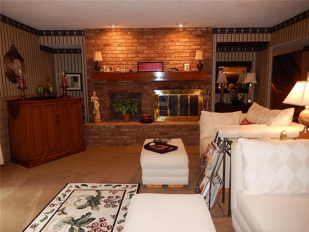 9667 Decatur Drive Indianapolis, IN 46256 - Photo 15 of 25 Gallery Image 15