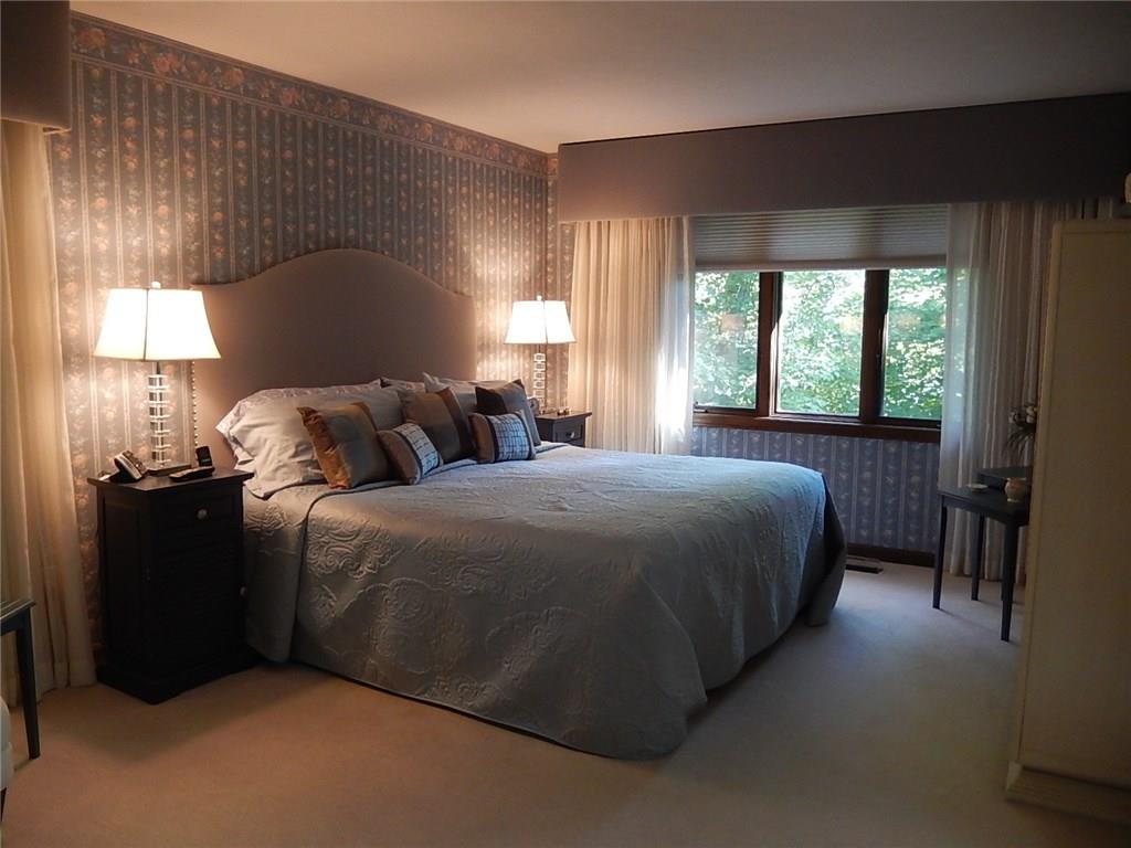 9667 Decatur Drive Indianapolis, IN 46256 - Photo 8 of 25 Gallery Image 8