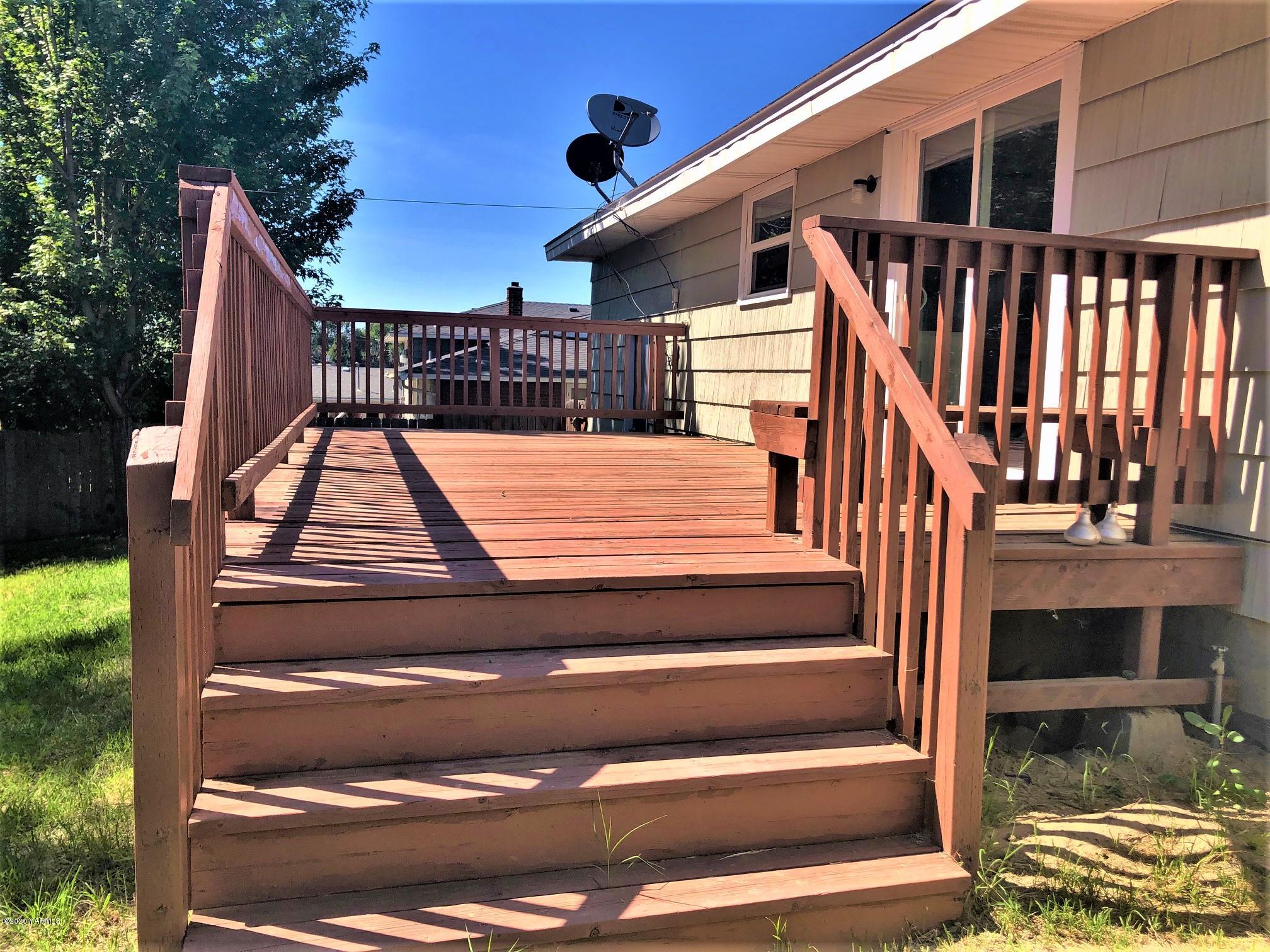 705 West Concord Avenue Grandview, WA 98930 - Photo 20 of 20 a view of entryway