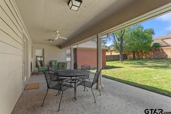 $425,000 | 5701 Regents Row, Tyler, TX 75703