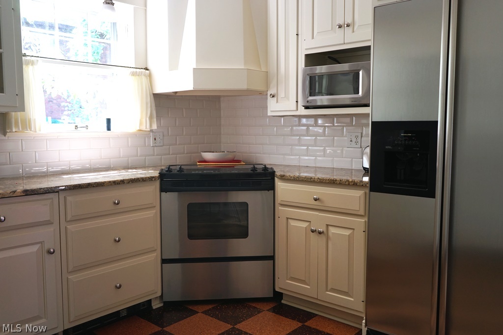 2900 Broxton Road Cleveland, OH 44120 - Photo 8 of 23